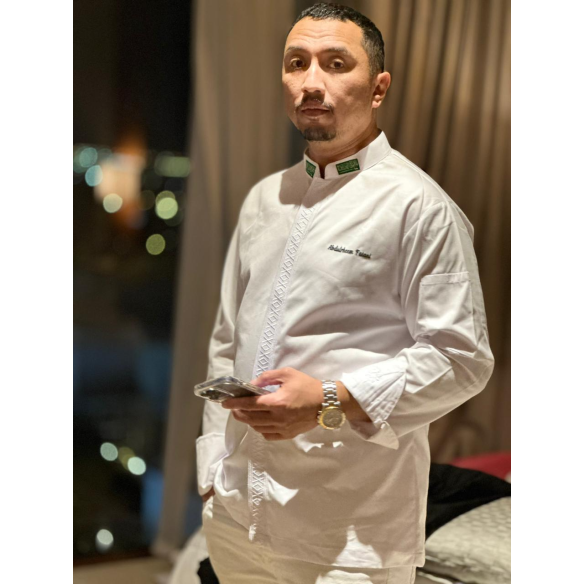 Saudi chef jacket| Najdiya embroidery in white