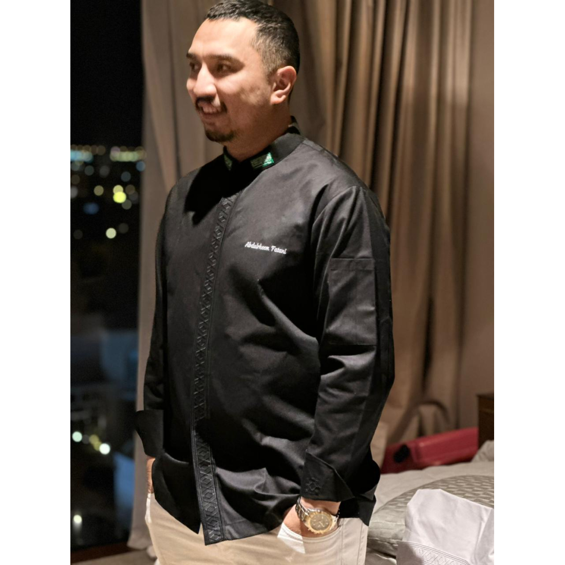 Saudi chef jacket| Najdiya embroidery In black|mkayn|مكاين