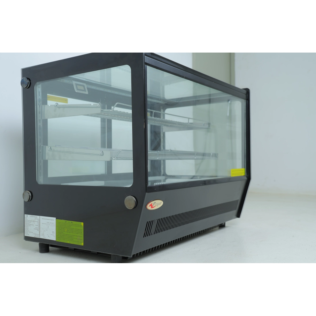 Used Frigo ,FGTR160LS, Counter-top Straight Glass Display Chiller 160L|mkayn | مكاين