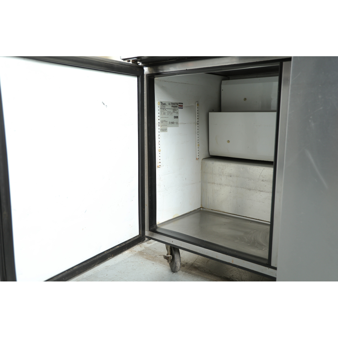 Used True ,TUC-48, Two-door refrigerator with worktop and rear lip|mkayn | مكاين