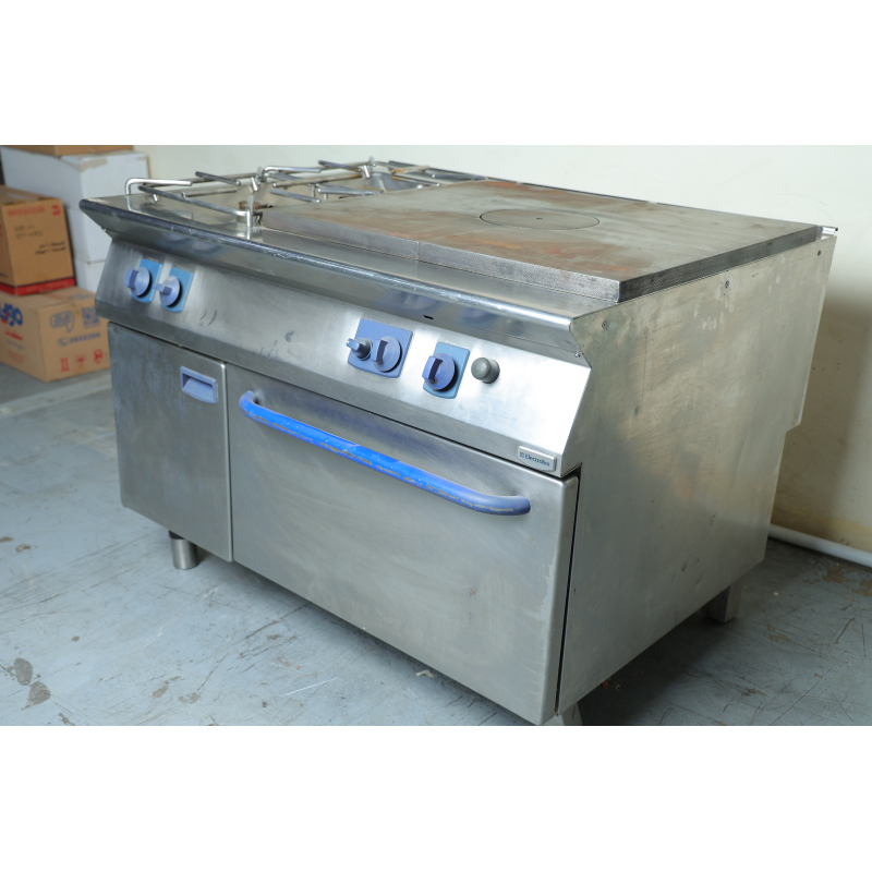 Used Electrolux 2-burner stove with large griddle and bottom oven