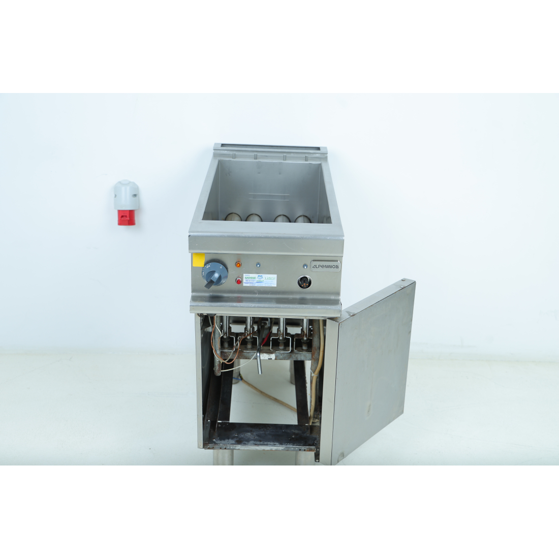 Used Alpeninox High-Performance Freestanding Gas Deep Fryer|mkayn | مكاين