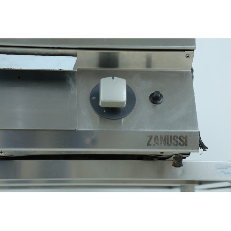 Used Zanussi Gas Fry Top-Smooth Polished Chrome Plate 40 cm