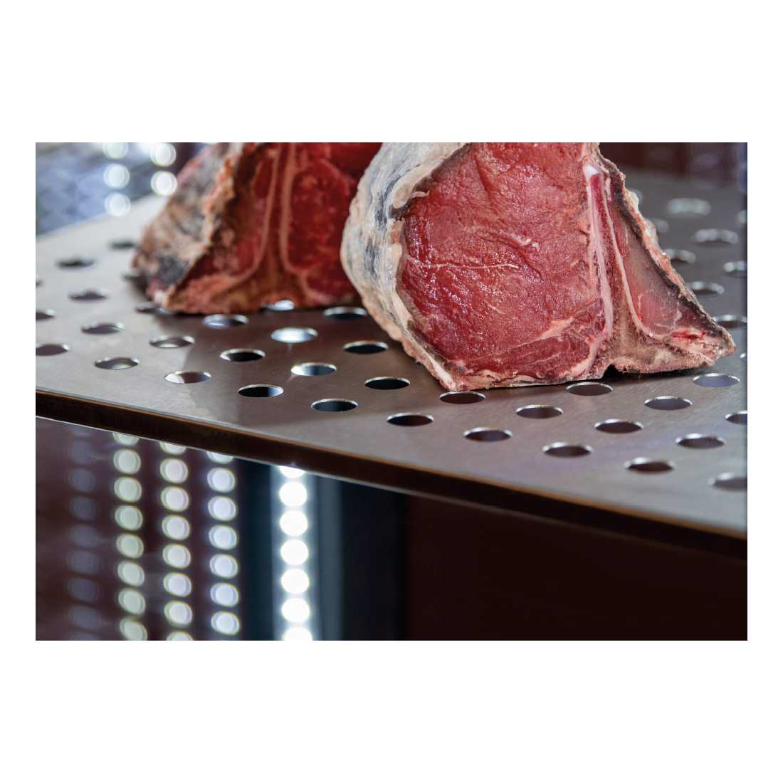 Versus ,MV 604B, Meat Display And Hang Panoramic Chiller 600 Lt|mkayn | مكاين